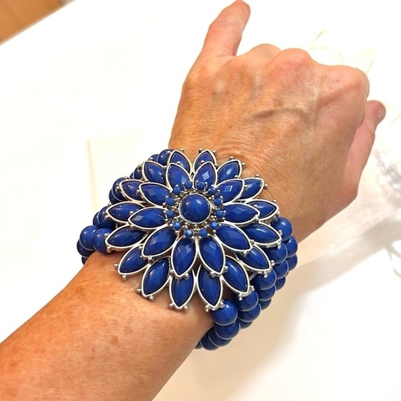 BLUE DAHLIA, Stunning Statement Bracelet, Multi-Stands, Excellent Condition - Picture 1 of 7